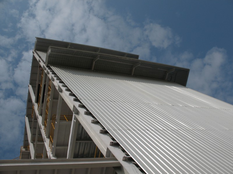 农标普瑞纳（佛山）饲料厂  钢结构多高层建筑  工艺塔